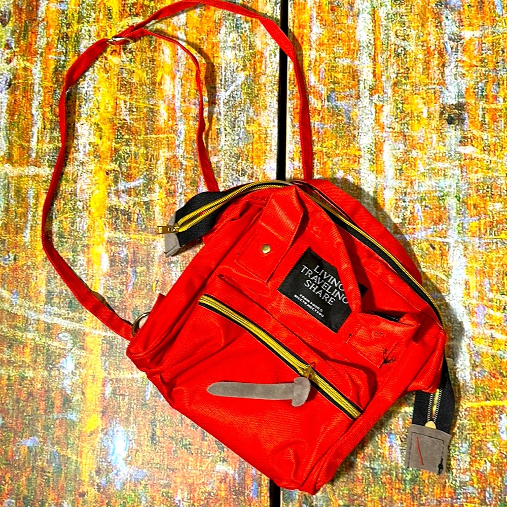Living traveling share red crossbody bag